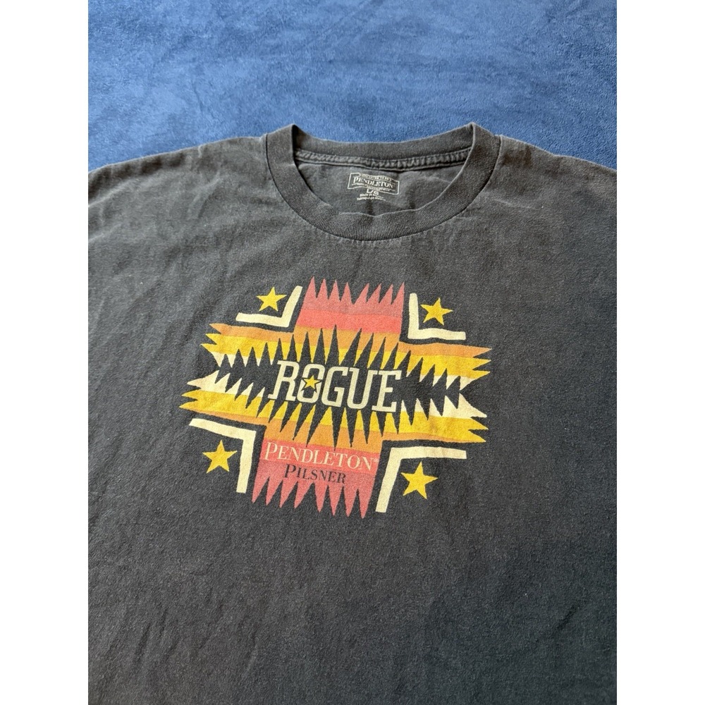 Vintage Pendleton Rogue Pilsner Graphic T Shirt Faded Black Mens Large